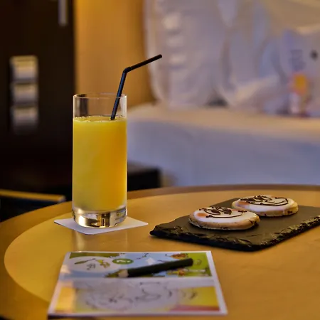 Hotel Epic Sana Marques 5*