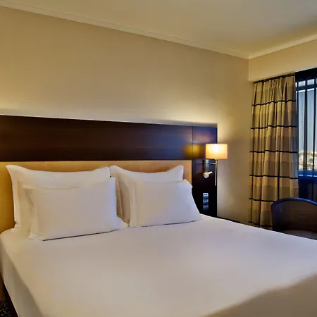 Epic Sana Marques 5* Lisbona