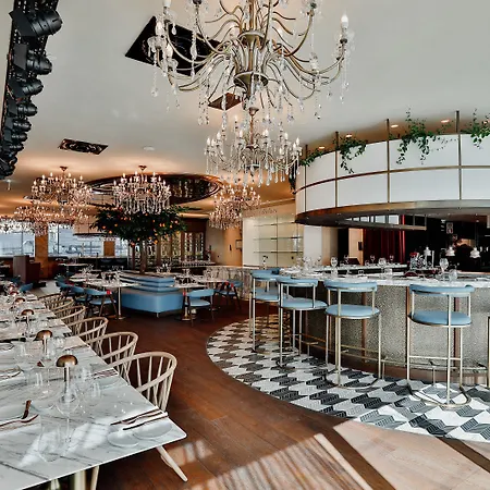 Epic Sana Marques リスボン