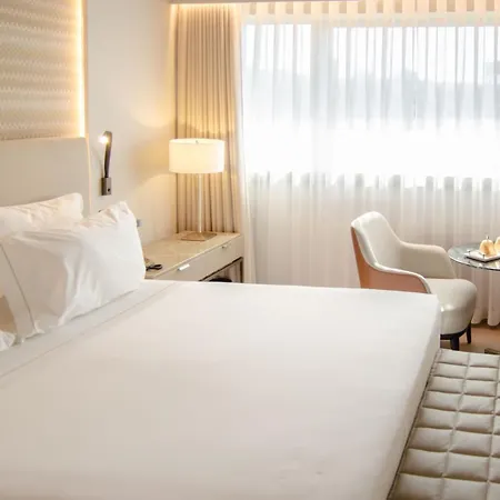 Epic Sana Marques Hotel Lisbona